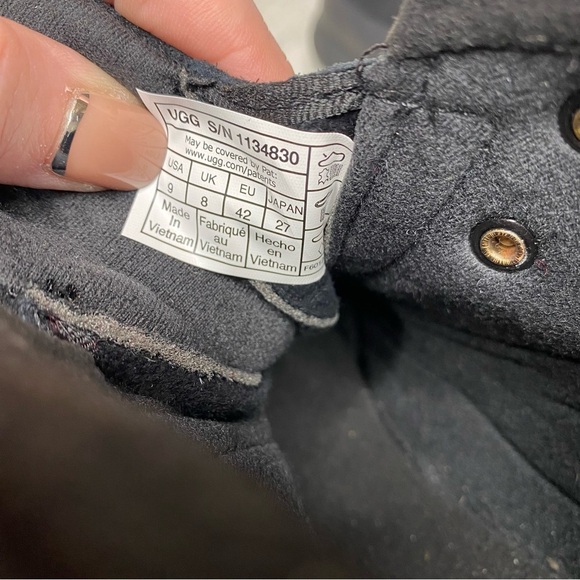 New! UGG Biltmore Lace Up Black Suede Hiker Boot 9 - Picture 11 of 15